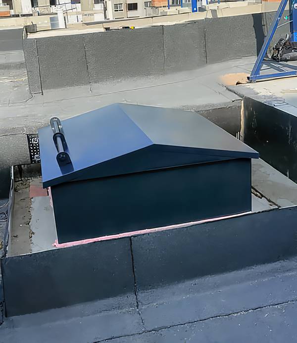 Кровельный люк EI 60 Кровельный люк EI 60