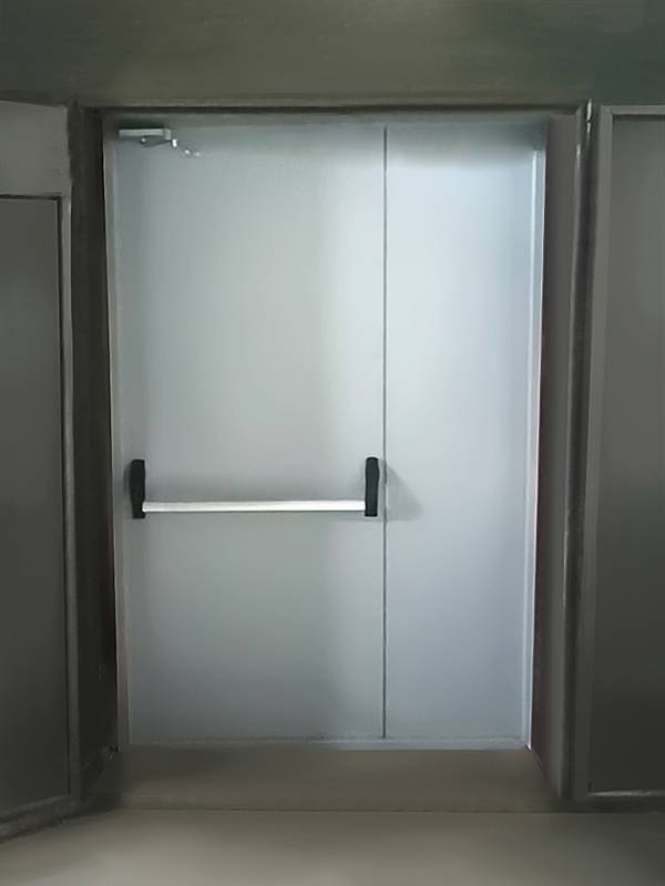 Полуторная дверь Антипаника в подвал («Химволокно», г. Клин) Полуторная дверь Антипаника в подвал («Химволокно», г. Клин)