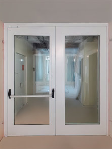 Светопрозрачная дверь, фото изнутри Светопрозрачная дверь, фото изнутри